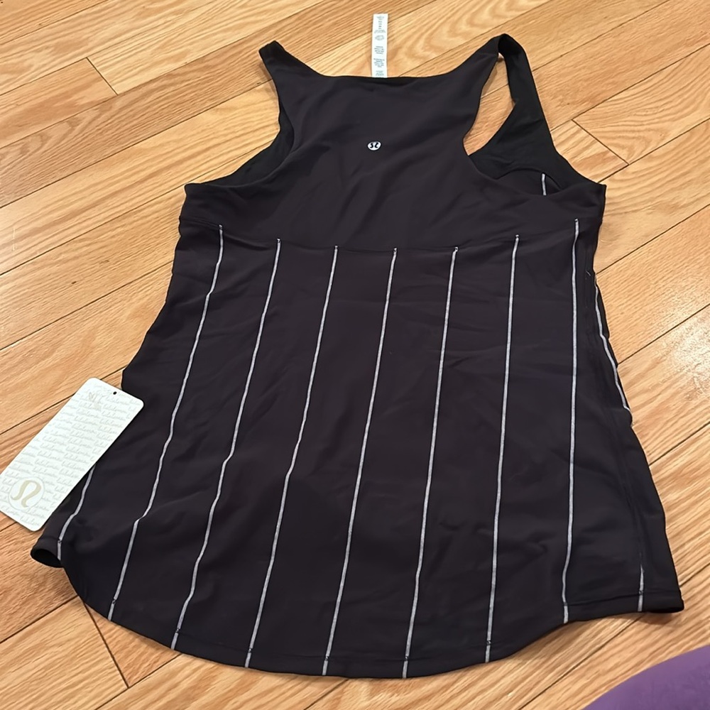 Lululemon - First Base Tank - Picture 3 of 3
